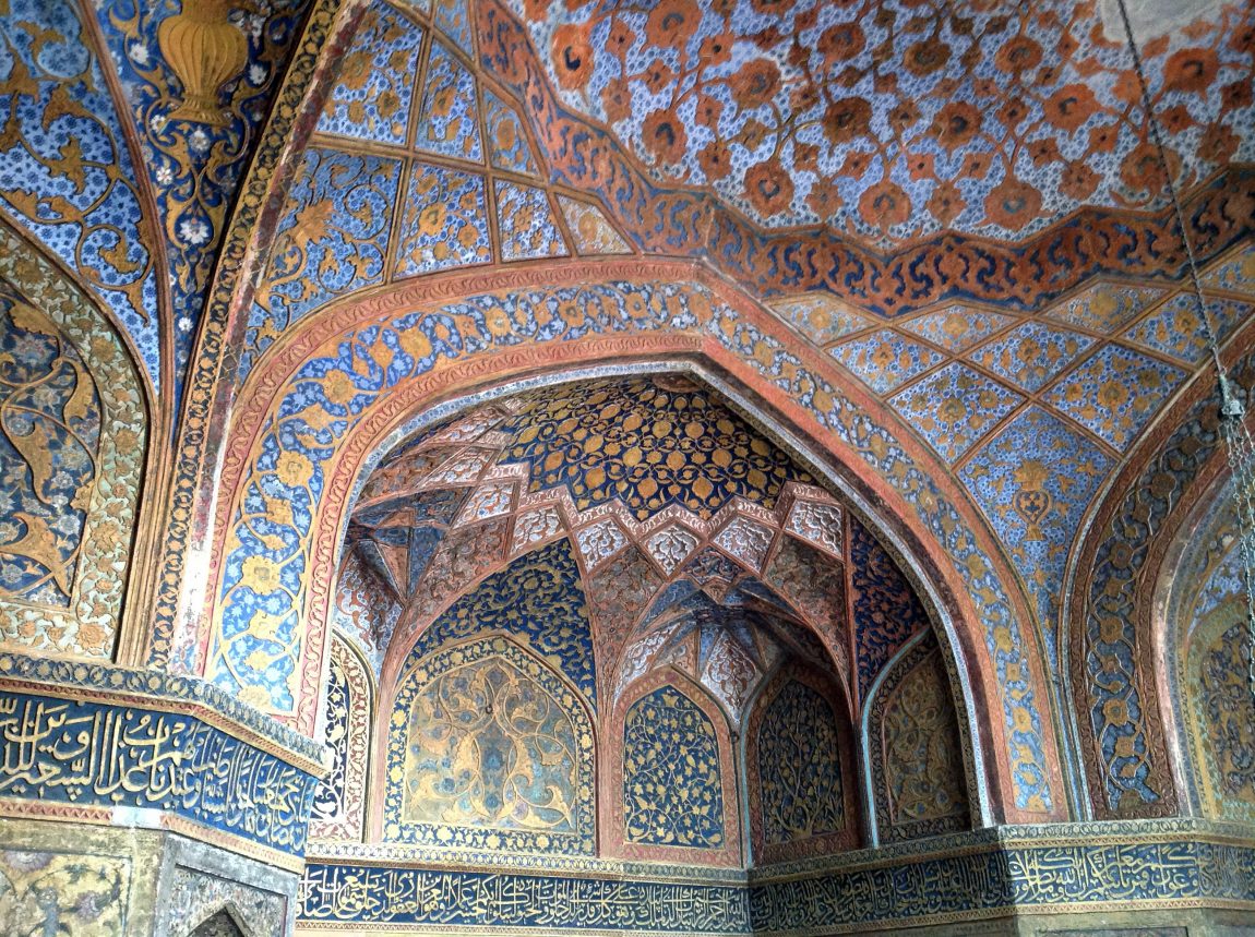 Taj-Mahal-Decoration-joyas-mausoleo-blog-tanatori-esparreguera-funeraria-esparreguera-mausoleo-del-amor.jpg